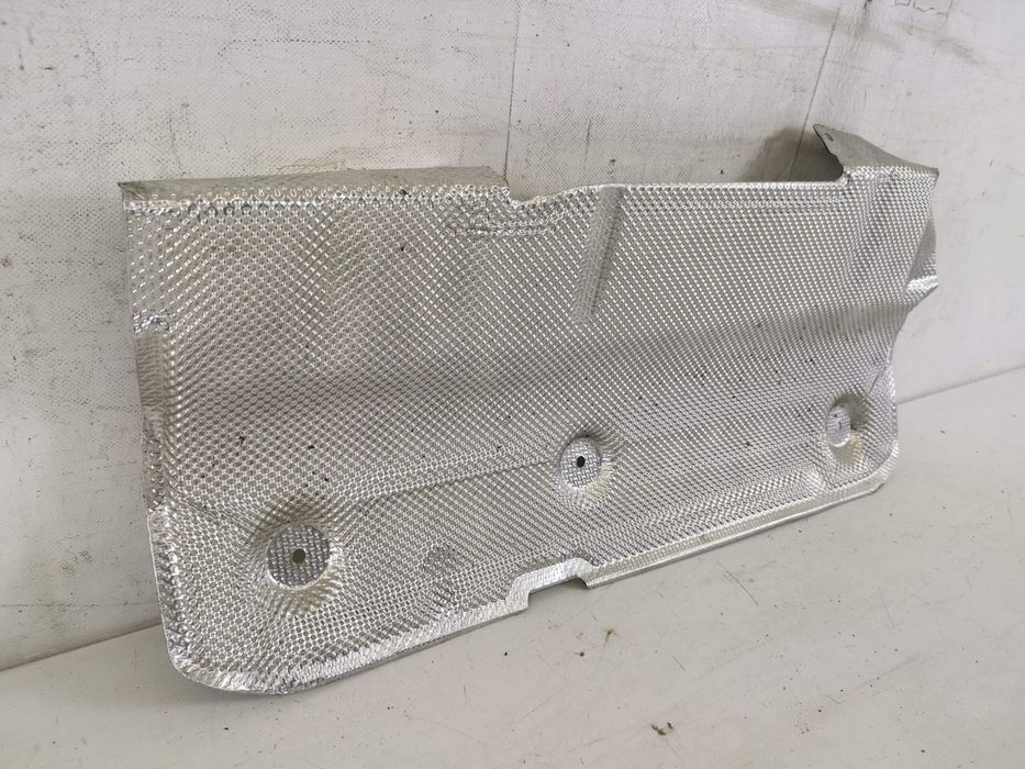 Топлоизолация За Задна Ауспухова Тръба BMW Серия 1 Ф20/Ф21 / BMW Seria