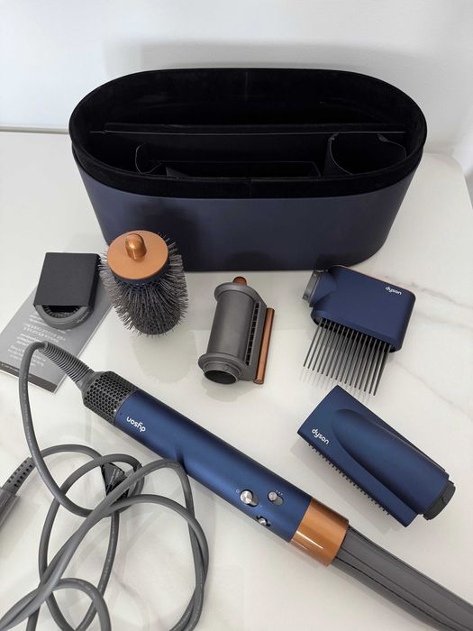 Vand ondulator Dyson