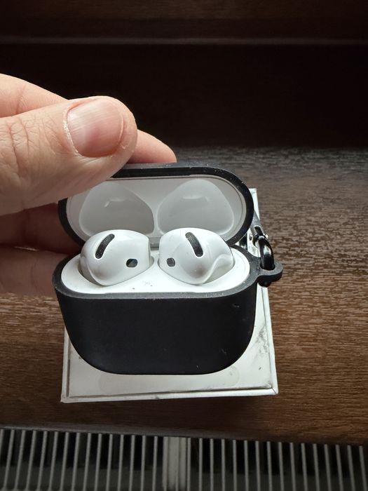 OFERTA//OFERTA VAND casti ipods 4