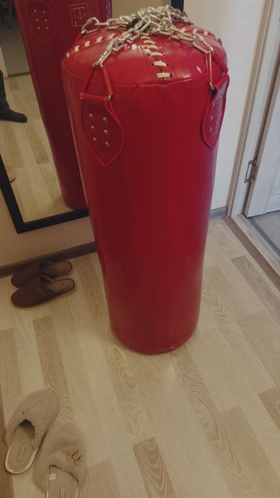 Boks meshok grusha, Boxing bag, боксёрский мешок груша.