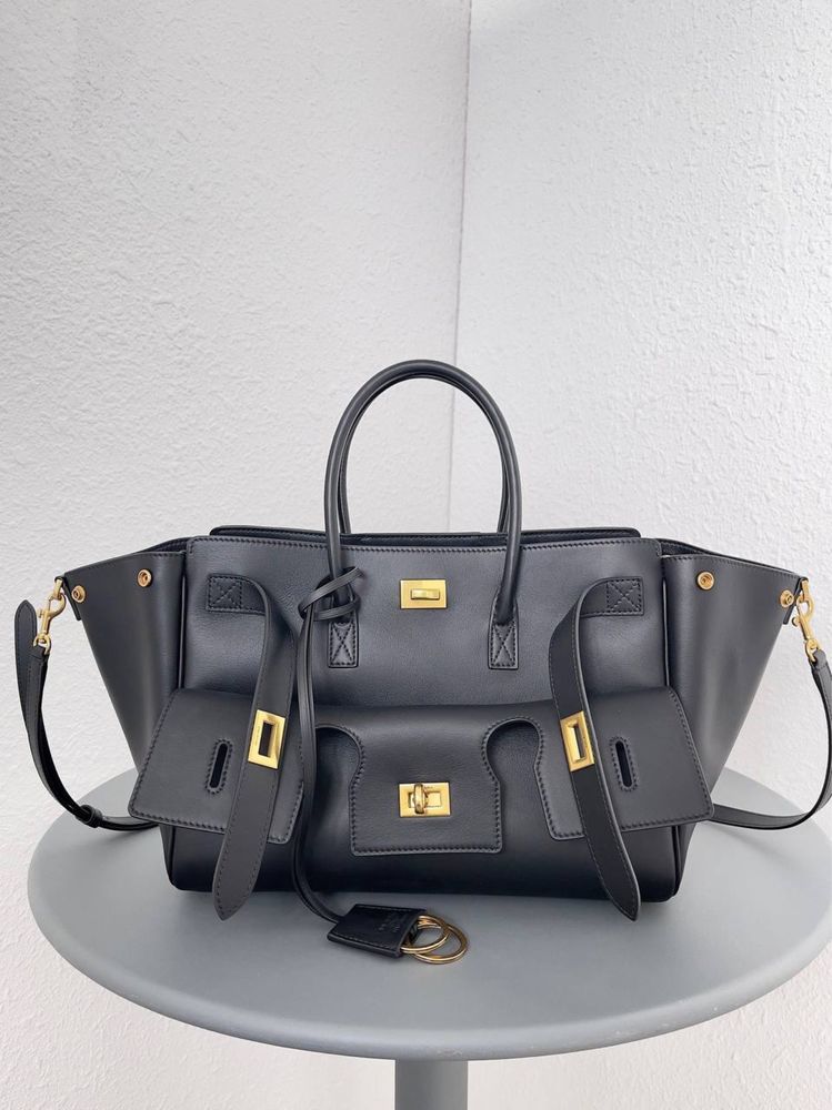 Geanta Balenciaga Bel Air