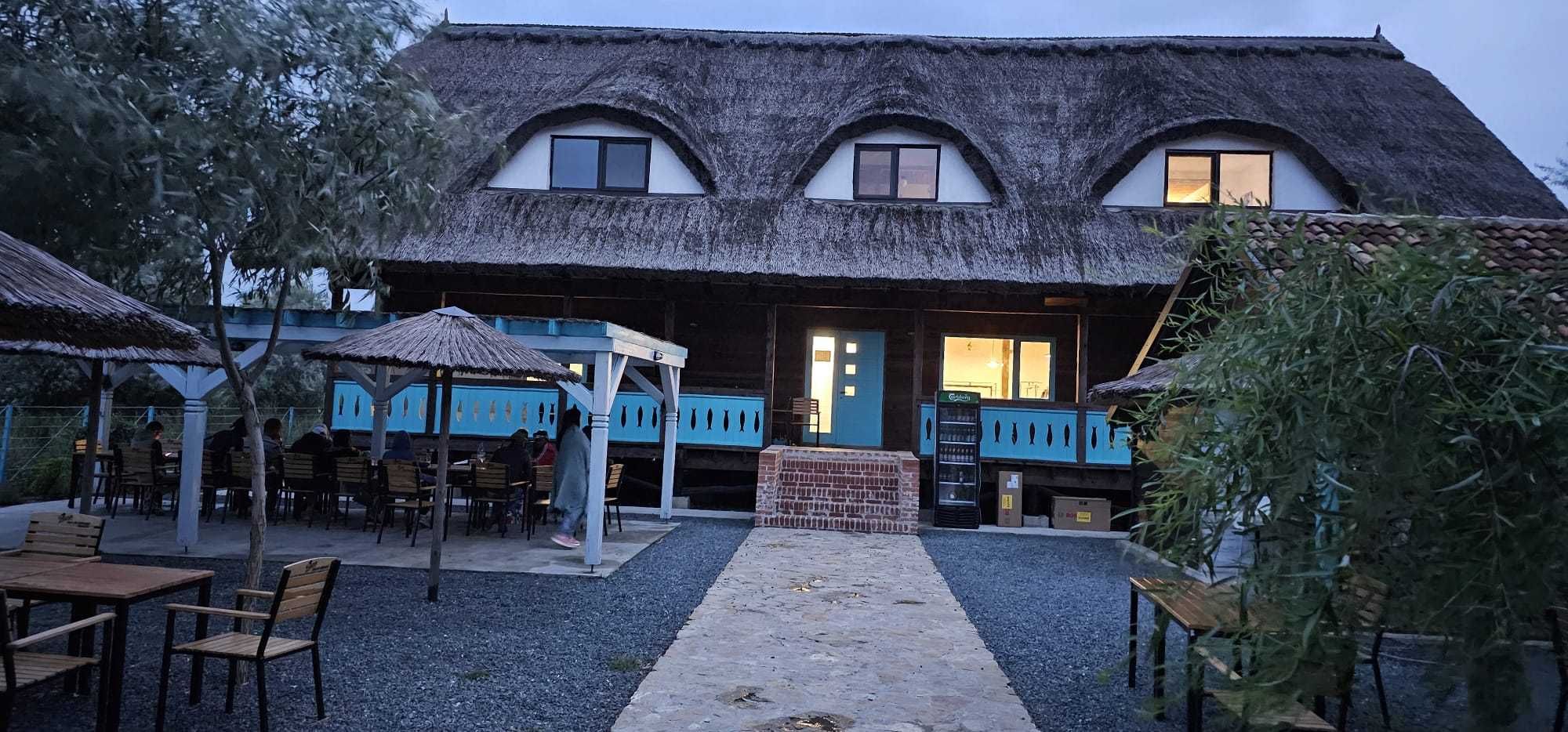 Restaurant cu cazare, stil lipovenesc, 300m de plaja Sulina!