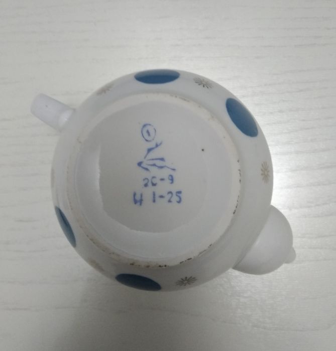 Винтаж. Маленькие чайнички