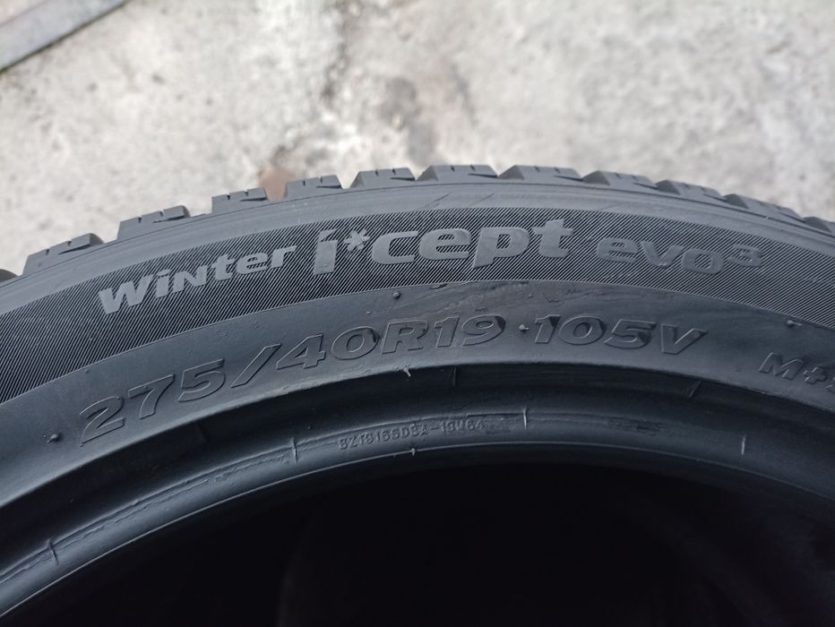 4 anvelope de iarna Hankook 2x275/40 R19 2x245/45 R19 dot 2021