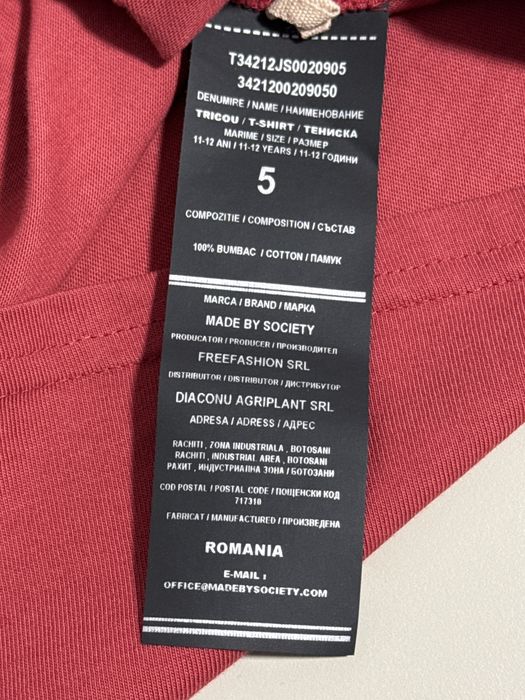 Vand tricou si pantaloni Made by society