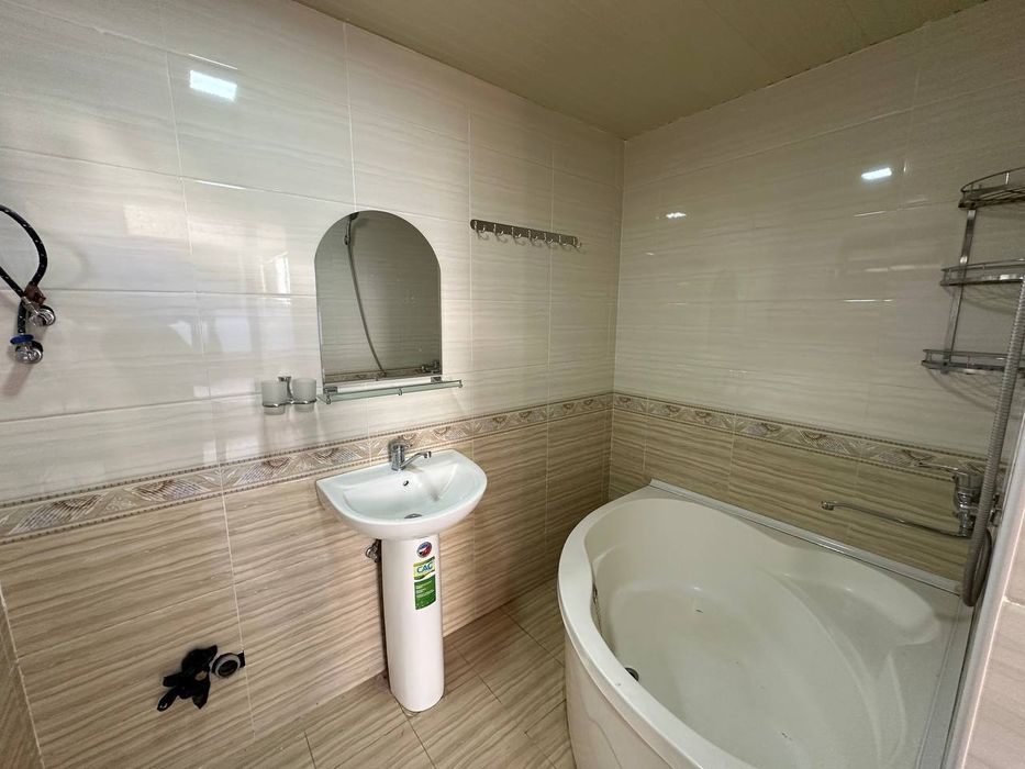 Ховли сотилади евро ремонт ўзими уйим