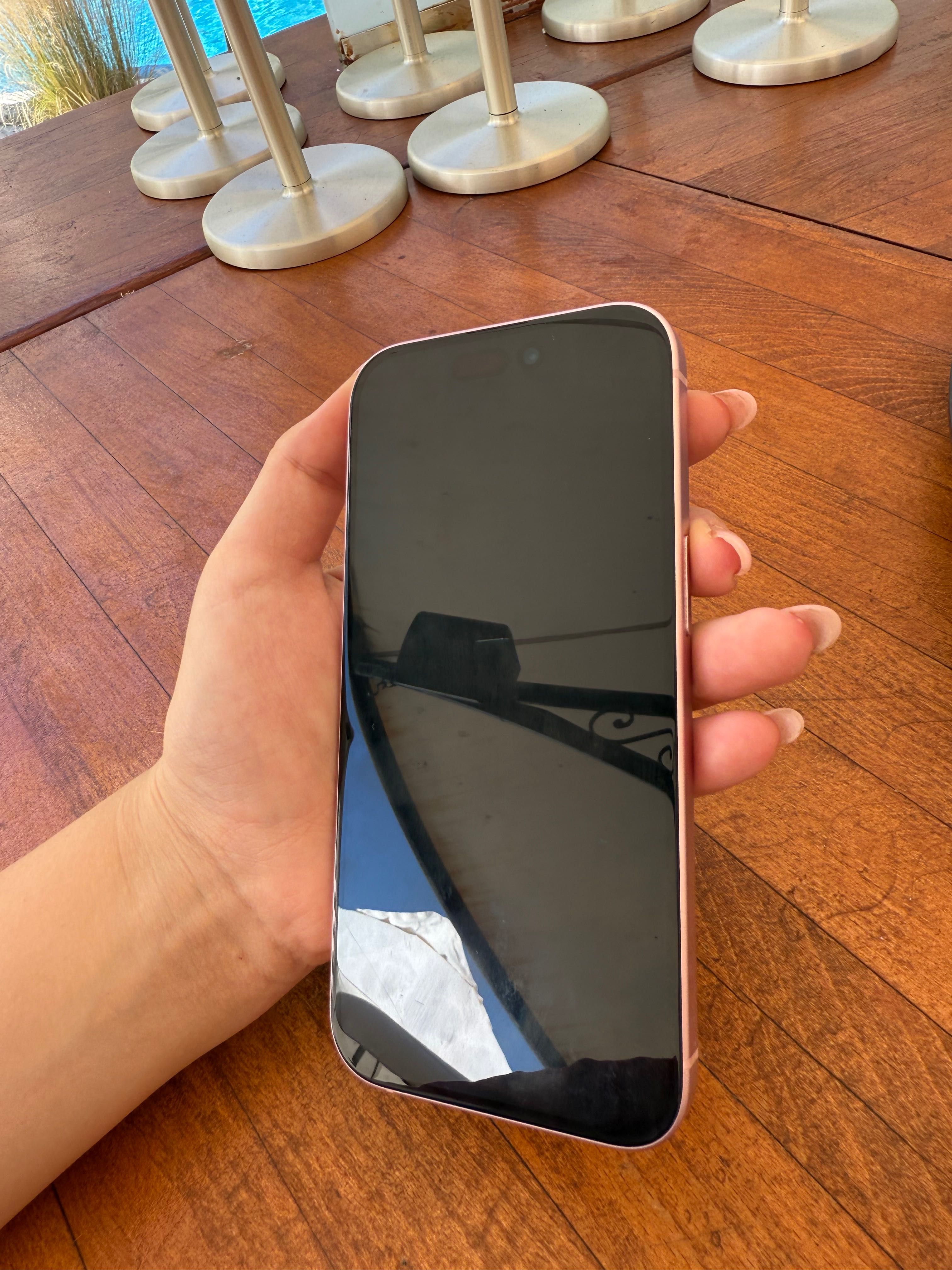 Iphone 15 розов 128гб