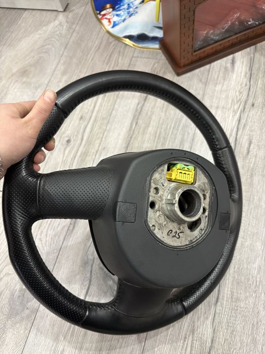 Мулти Волан Audi A3/A4/A5 с Air beg