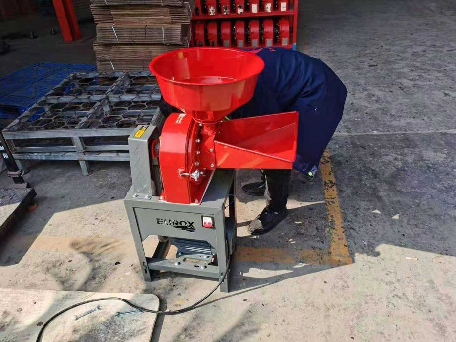 В продаже Дробилки для корма, разных объемов