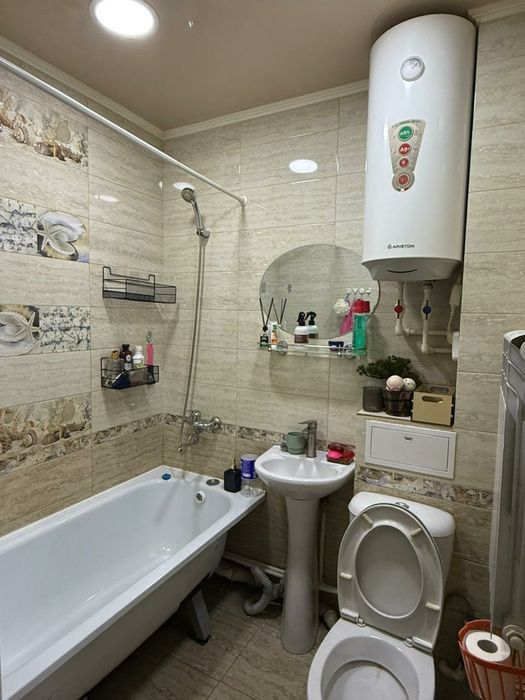 Продаётся 2х комн-ая на 3 микр