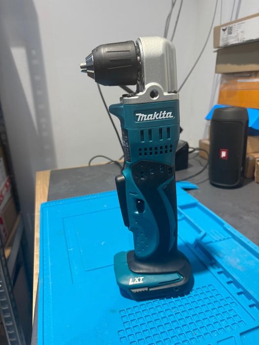 Mașină de găurit Makita dda351