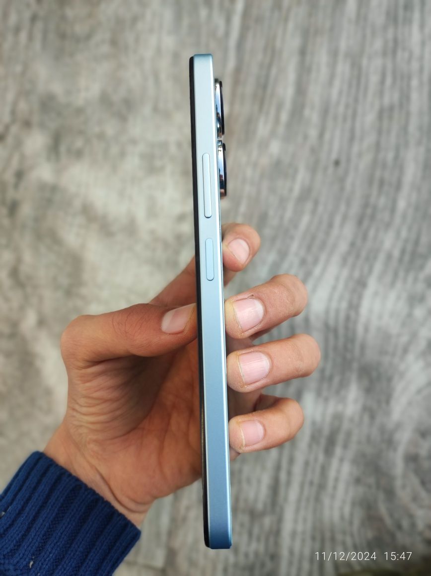 Redmi 13 yangi telefon bir hafta ishlatilgan