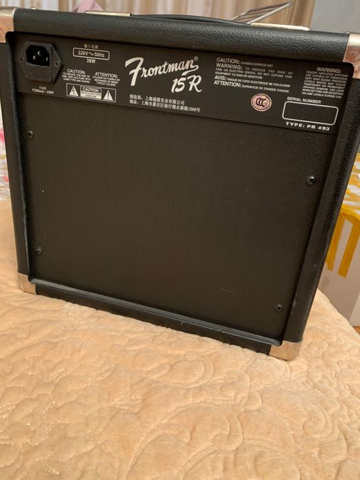 Комбоусилитель,Fender.