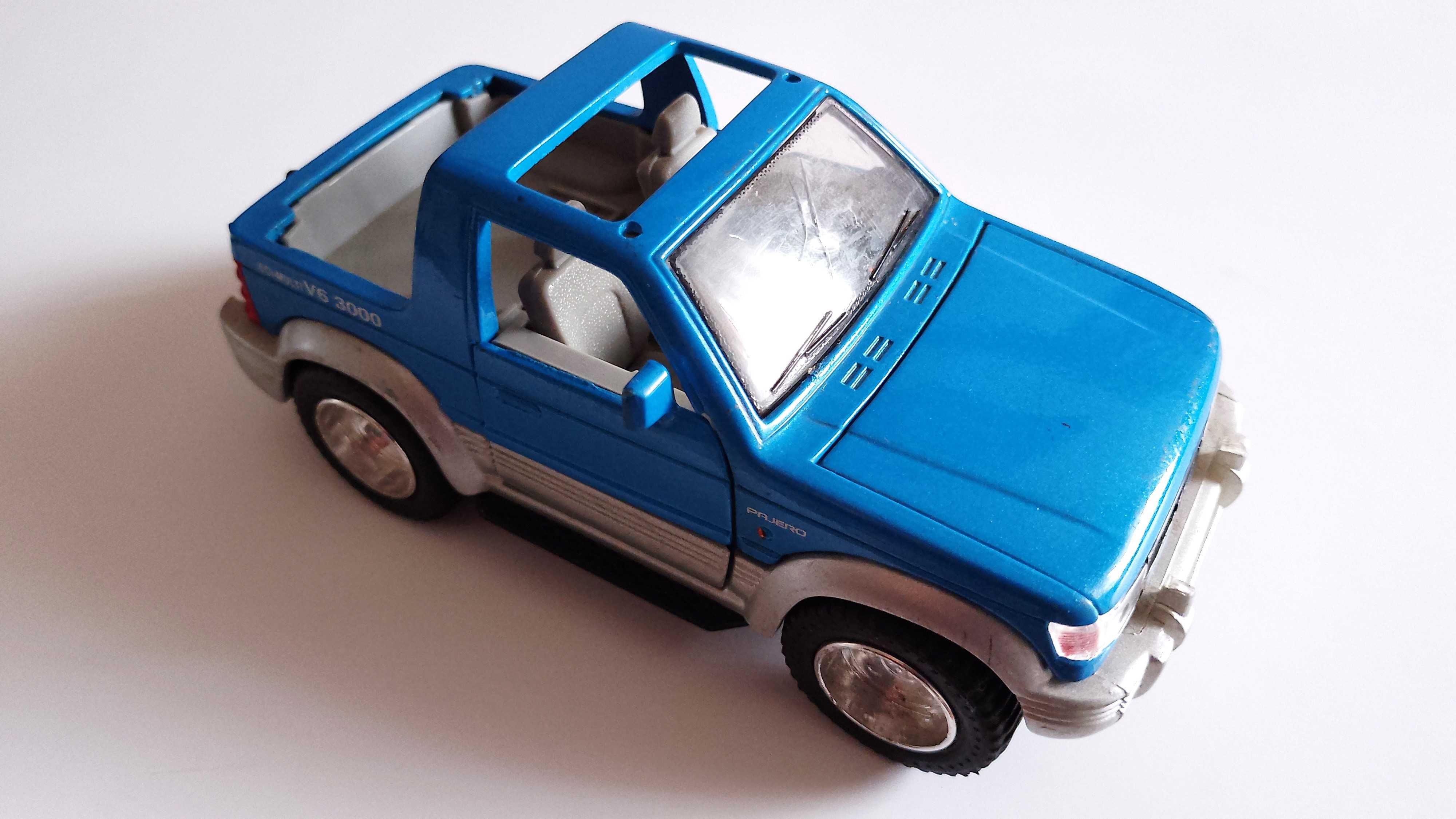 Chrysler, Ford F-350, Lamborghini, Mercedes AMG GT, PAJERO, Alfa 156