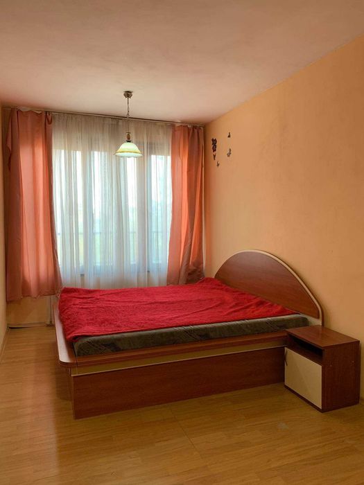 Дава се под наем Двустаен апартамент в Бургас, Възраждане - 55 кв.м за 153 € - Снимка #4