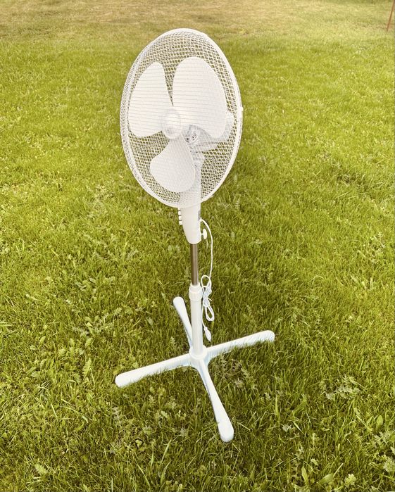 De vanzare ventilator nou, in garantie