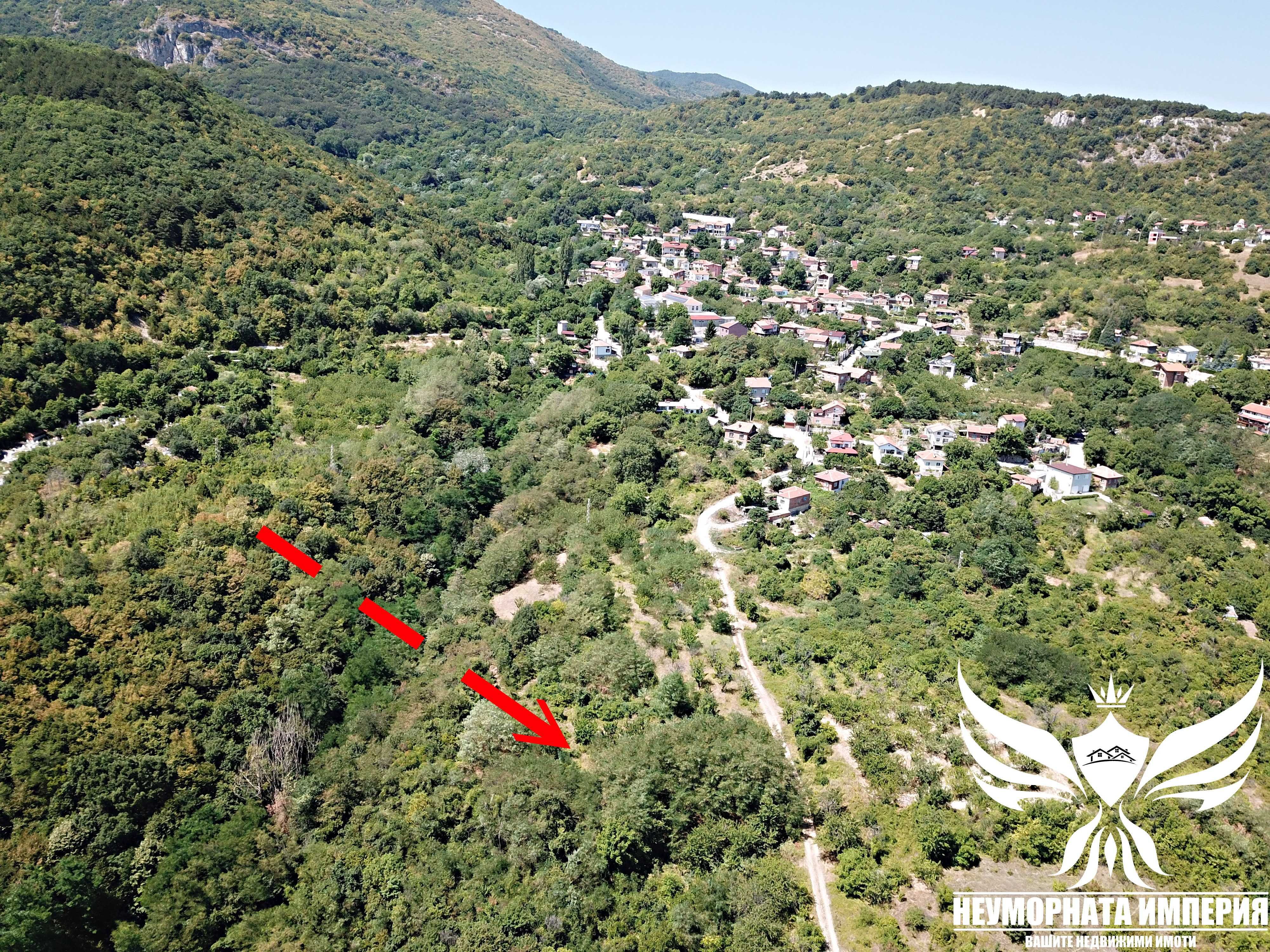 Продавам парцел/земя с площ от 2356кв.м. в село Руен общ.Куклен