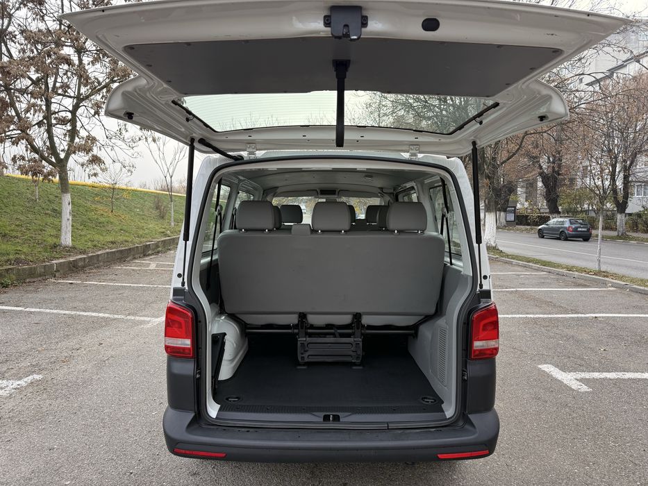 VW Transporter T5 2.0 Tdi 2014 Euro 5 cu 8+1 Locuri