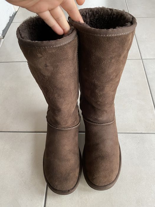 UGG originale cu lână multă si piele naturala 39