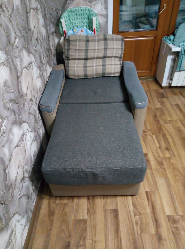 Кресло-кровать раздвижное
