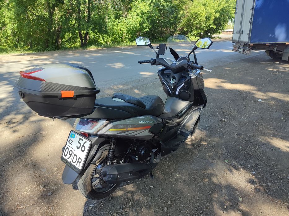 Скутер НМАКС оформлен