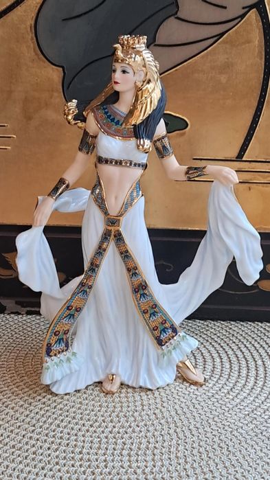 Cleopatra Danbury Mint