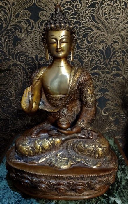 Sculptura Budhha bronz masiv de dimensiuni impresionante piesa cu o lu