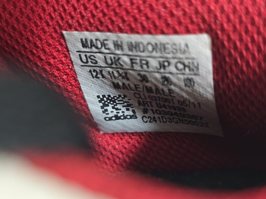 Adidasi ghete fotbal cu crampoane copii de piele Adidas 30