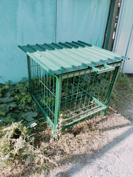 Мусорный контейнер металлический