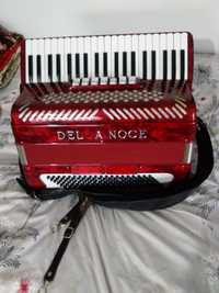 Vand acordeon Del a Noce