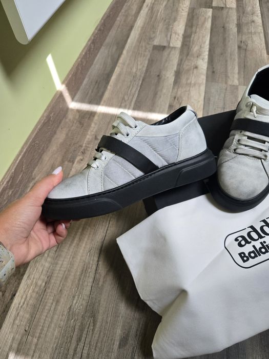 Сникърси Baldinini