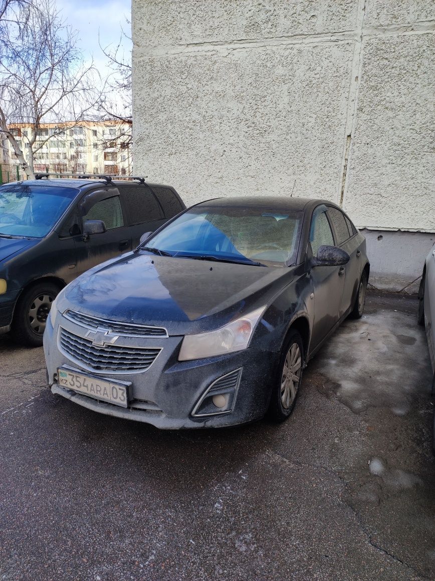 Chevrolet Cruze 1.8 автомат