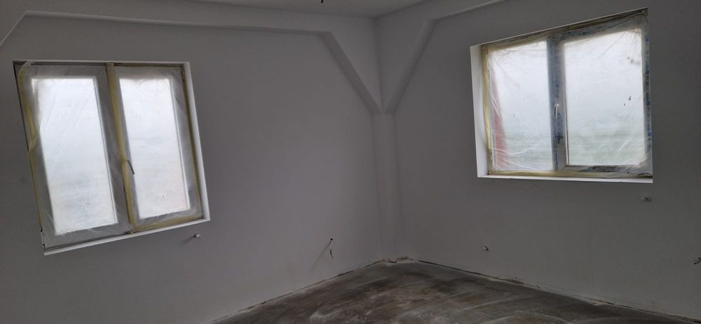 Apartament 3 camere de vânzare 73m pătrați