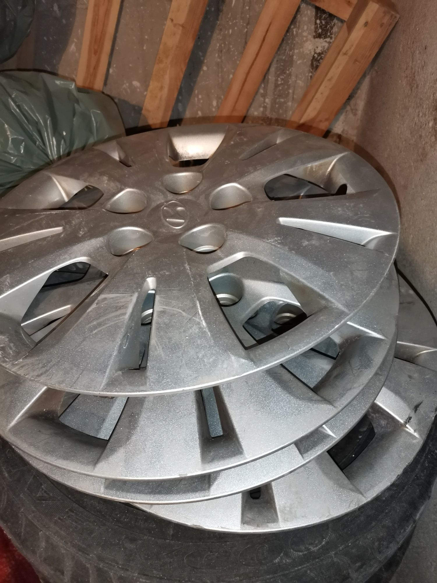 Железни Джанти 5x114.3 с подарък тасове и гуми!