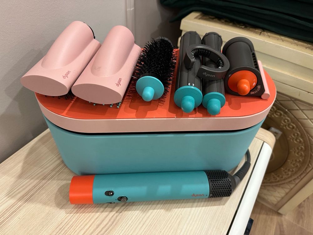 Dyson новый в коробке