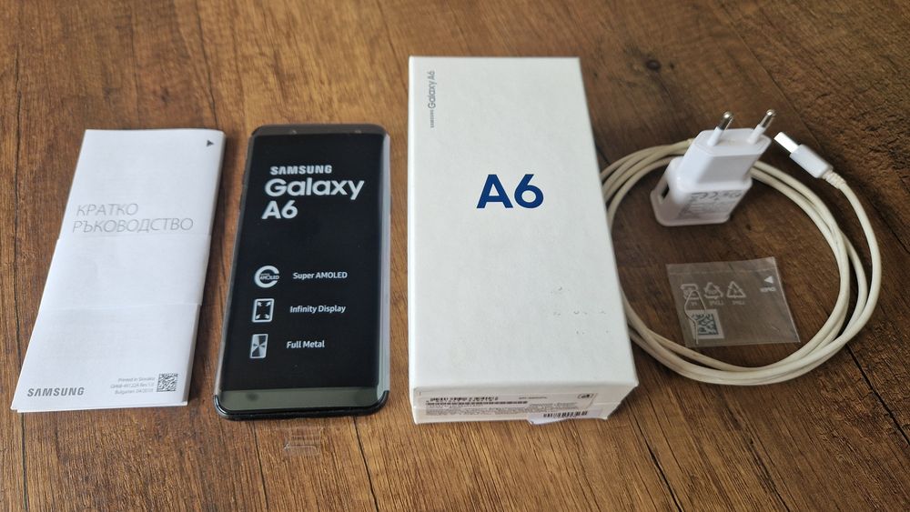 Samsung A6 черен 32GB