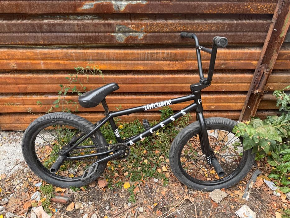 Продавам колело BMX