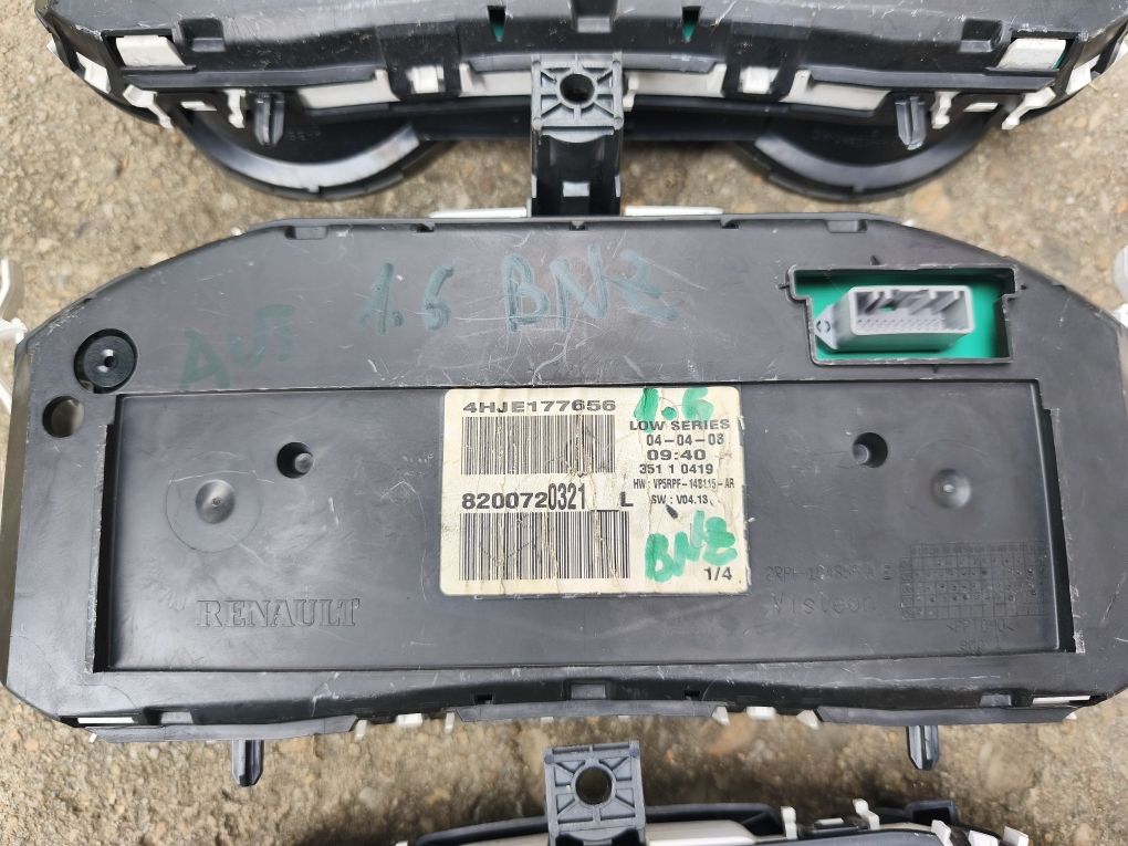 Ceasuri de bord 1.5 dci/2.0 dci/ 1.6 benzină Renault Megane 2