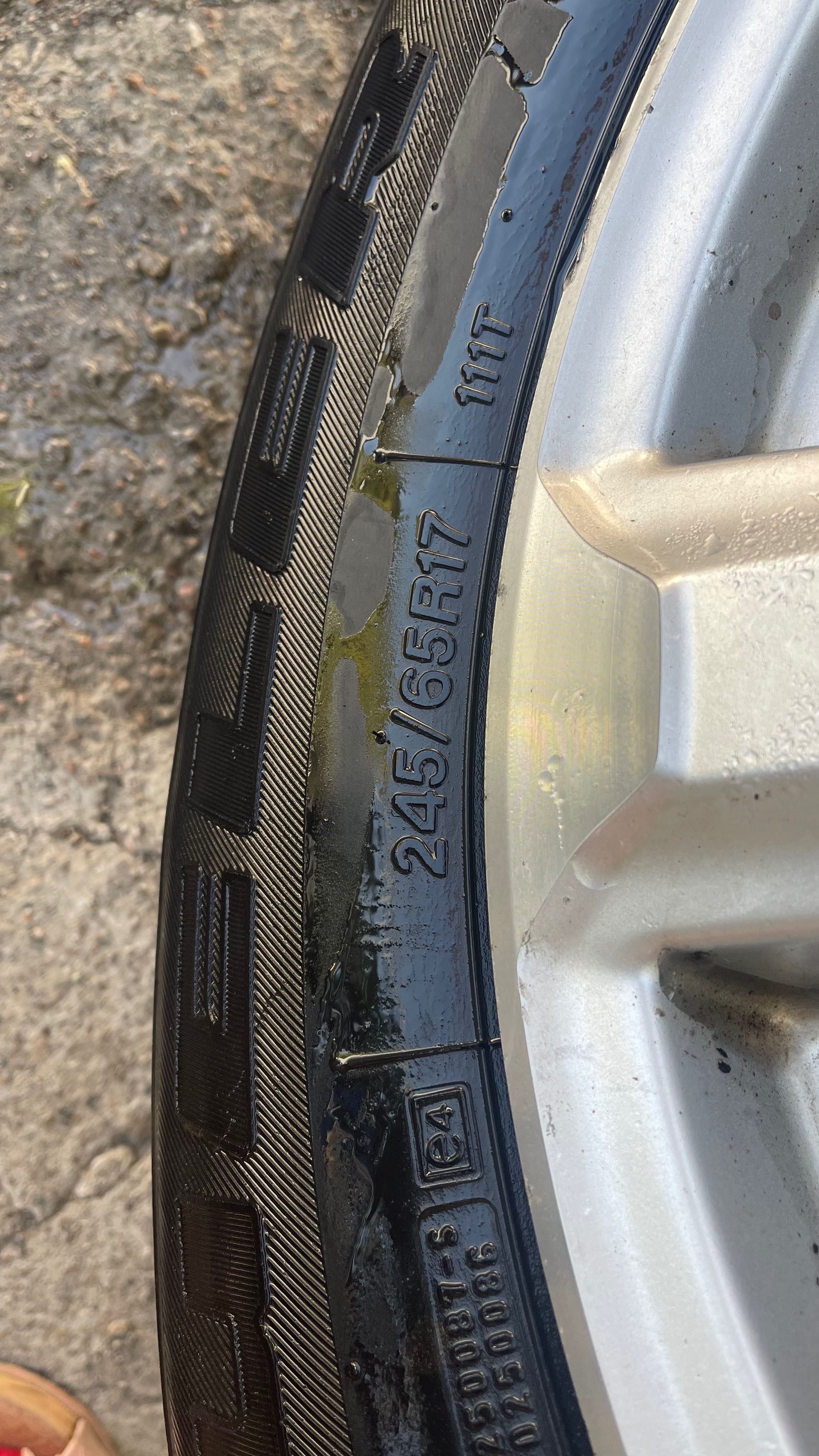 Продаю б/у автошины Bridgestone