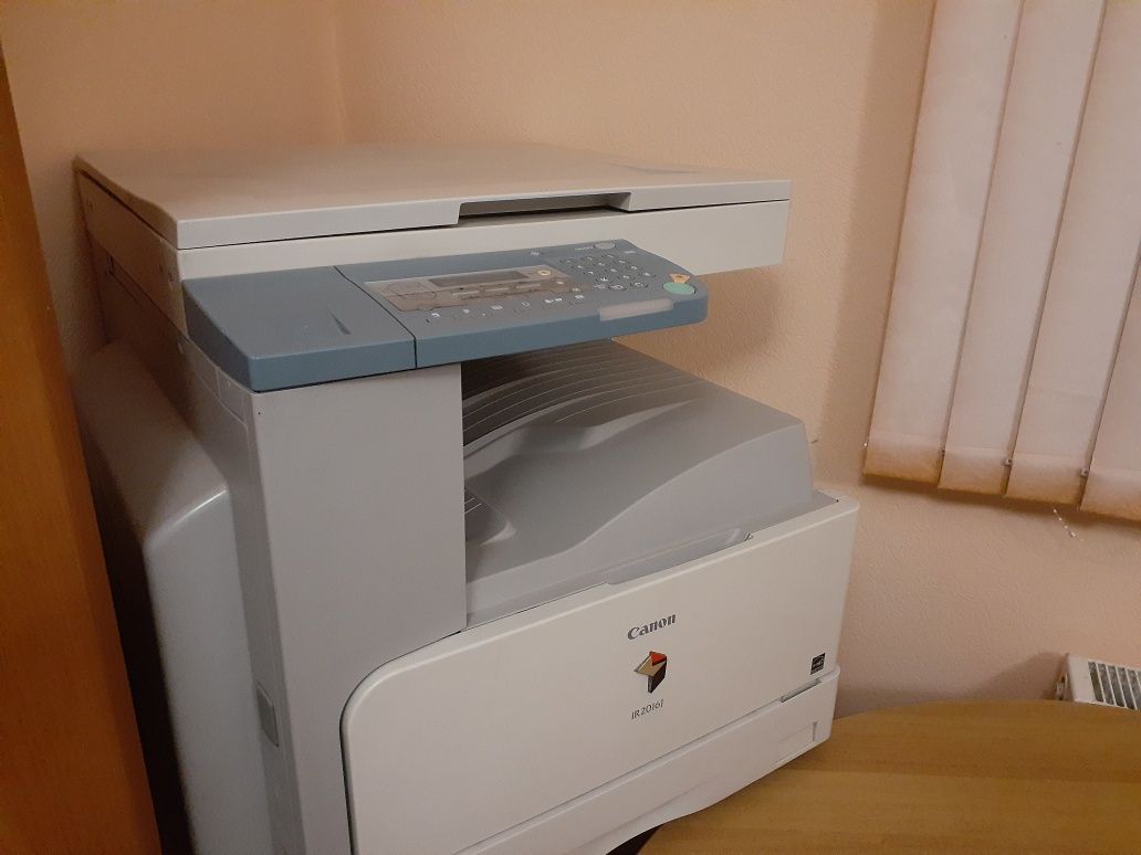 Canon IR2016J printeri sotiladi