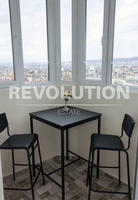 Дава се под наем Двустаен апартамент в Варна, Център - 61 кв.м за 650 € - Снимка #7