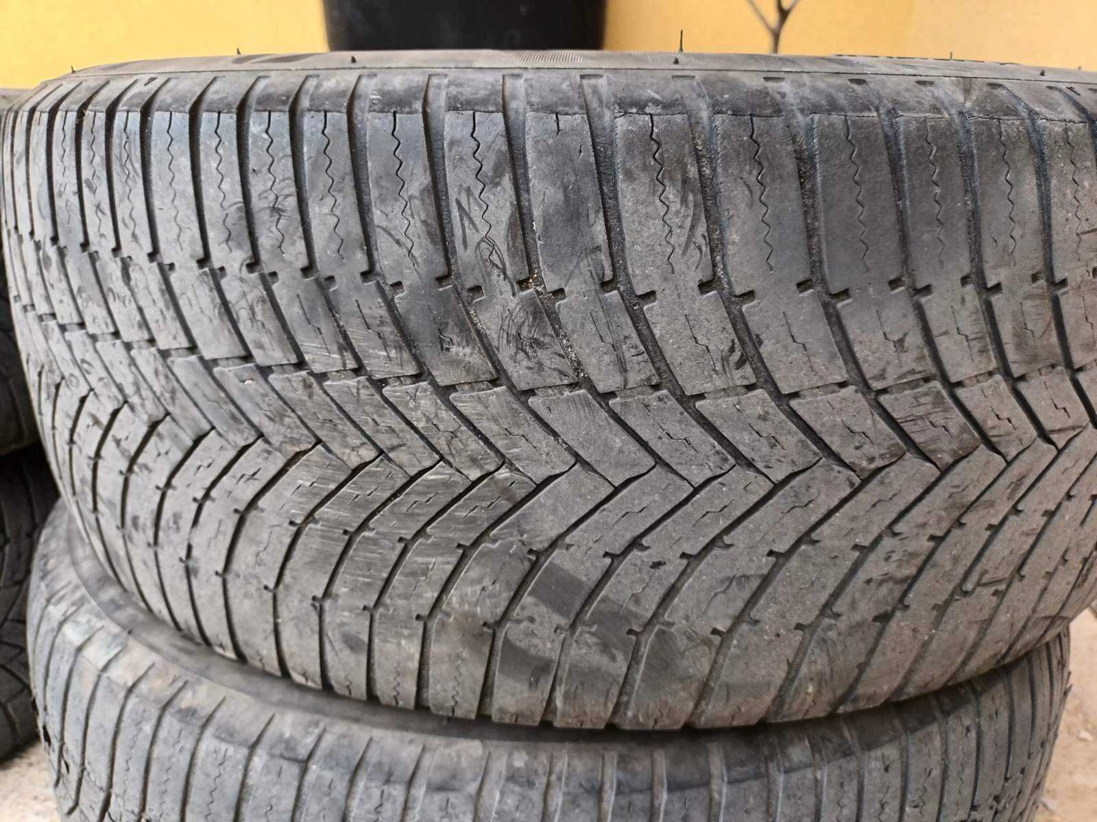 гуми Bridgestone  R 17" 235/55/17 всесозонни за SUV и 15 цола  Lassa