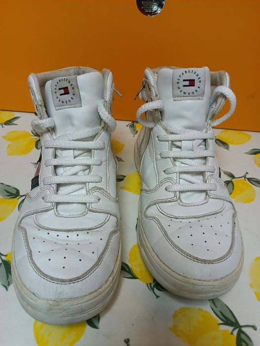 Tommy Hilfiger N 37 - 25 лв
