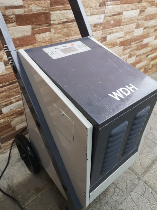 Обезвлажнител WDH500ah 50литра/ден Влагоуловител