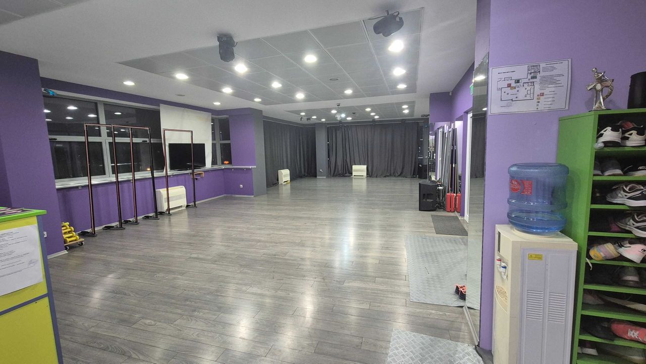 Дава се под наем Офис в София, Левски Г - 150 кв.м за 17.85 € - Снимка #18
