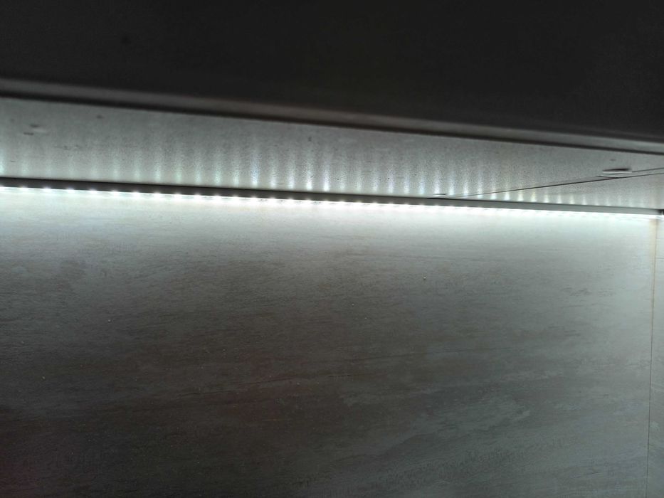 LED лента 220V 10W 10мм 4000k,6000k за кухня,витрини,лед лента,20м