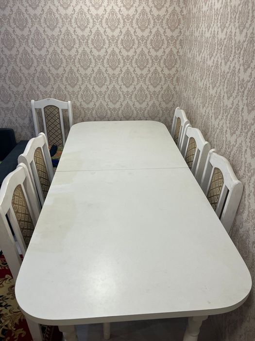 Продам стол с стульями б/у 75000тг