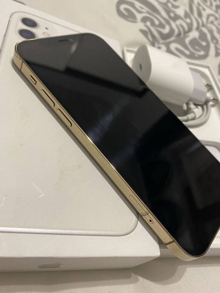 IPHONE 12 PRO GOLD като нов