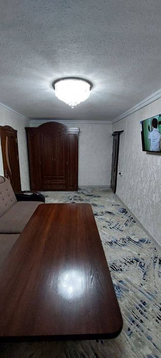 Продаётся люкс 2х комнатная квартира переделено 3х 3-этаж Адрес Вокзал