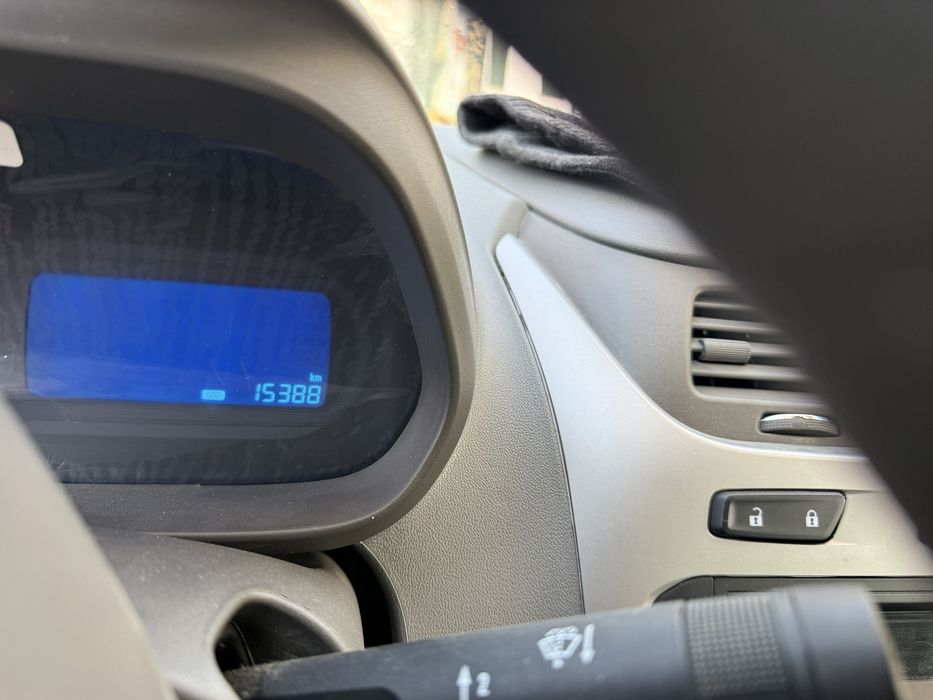 Cobalt 3 pazitsiya avtomat 2024 yil 15 300 km probeg